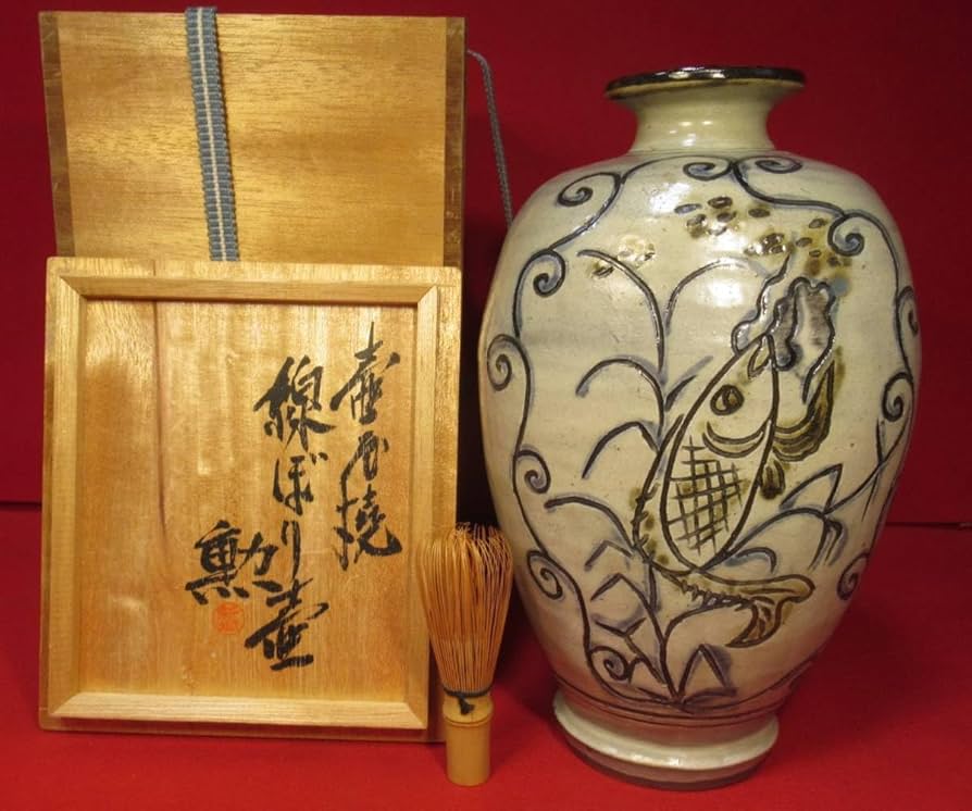 Amazon.co.jp: 民芸復興『新垣勲作琉球壼屋焼線ぼり壺(高30㎝)共